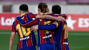 Messi, Pedri y Griezmann celebrando un gol