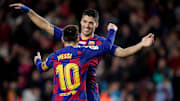 Suárez, Messi y un abrazo que podría no volver a repetirse en Barcelona