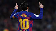 Lionel Messi não tem o futuro certo no Barcelona e pode ir parar no Paris Saint-Germain de Neymar. 