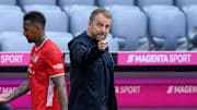 Hansi Flick plagen vor dem Champions-League-Kracher Personalsorgen. Die Chance auf ein Weiterkommen erscheint gering.
