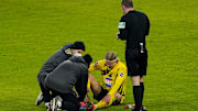 Erling Haaland wird behandelt.