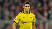 Achraf Hakimi in action against admirers Bayern Munich