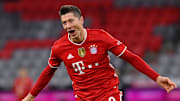 Robert Lewandowski stole the headlines in Der Klassiker 