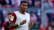 David Alaba (28) schießt weiter gegen den FC Bayern München