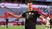Robert Lewandowski hat im letzten Saisonspiel die Marke von Gerd Müller überboten.