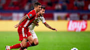 Starke Eigenwerbung: An Lucas Hernandez (vorne) gab es im UEFA-Supercup kein Vorbeikommen
