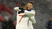 Neymar e Mbappé destruíram a defesa do Bayern de Munique