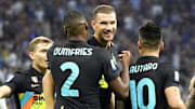 I sorrisi dell'Inter dopo un gol al Bologna 