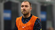 Christian Eriksen cire le banc à l'Inter. 