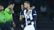 El holandés Vincent Janssen de Rayados nos regaló el mejor gol de la Jornada 9.