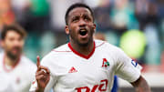Jefferson Farfán celebra un gol en Rusia.