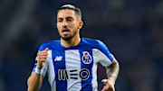 Alex Telles devrait signer prochainement avec le Paris Saint-Germain. 