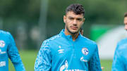 Ozan Kabak weckt weiterhin das Interesse zahlreicher Klubs