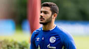 An Schalkes Ozan Kabak scheint es auch Interesse aus der Bundesliga zu geben