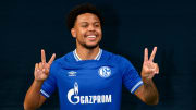 Noch lacht Weston McKennie im S04-Trikot - bald im Hertha-Dress?