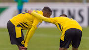 Youssoufa Moukoko wurde beim U19-Spiel gegen Schalke übel beleidigt