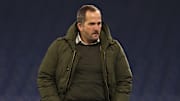 Manuel Baum zeigte sich nach der S04-Niederlage "stinksauer"