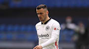 Saftige Strafe für Filip Kostic