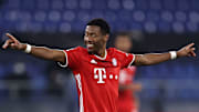 FC Schalke 04 v FC Bayern Muenchen - Bundesliga