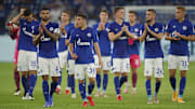 Enttäuschte Gesichter nach der Auftakt-Niederlage gegen den HSV