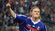 Emmanuel Petit en 1998 avec l'Equipe de France