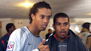 Ronaldinho et son frère Roberto de Assis n'ont pas connu le même succès en Ligue 1... 