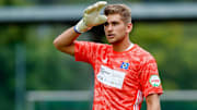 Julian Pollersbeck wird in Zukunft in Frankreich spielen