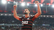 Pablo Marí segue no coração da torcida do Flamengo. 