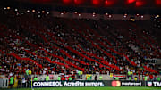 Quem ganha no duelo Flamengo x Globo? Conflitos pesam para os dois lados, e mais ainda para a Nação Rubro-Negra. 