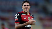 O Flamengo se prepara para comprar artilheiro Pedro, da Fiorentina, em definitivo. 