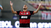 O Flamengo pode fazer um bom dinheiro com zagueiro Natan, mas vale vender? A depender do valor, sim. 