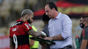 Flamengo empatou com a LDU por 2 a 2 no Maracanã