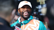 Floyd Mayweather Jr. se medirá a Logan Paul en el Hard Rock Stadium