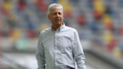 Sitzt auch in der kommenden Saison beim BVB auf der Trainerbank: Lucien Favre