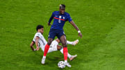 Paul Pogba dominiert für Les Bleus