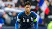 Raphaël Varane, vice-capitaine de l'Équipe de France derrière Hugo Lloris. 