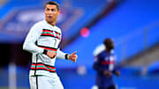 Cristiano Ronaldo vient d'être testé positif au Covid-19.