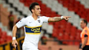 El delantero Cristian Pavón celebra un gol con Boca Juniors.