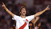 Gonzalo Higuain de River Plate festeja s