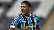 Jean Pyerre recebeu proposta da MLS, mas deve seguir no Grêmio