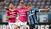 Resultados em campo vêm de desmandos fora dele