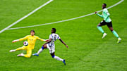 Yann Sommer flog in Berlin früh vom Feld