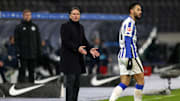 Läuft nicht: Bruno Labbadia (54) rutscht mit seiner Hertha tiefer in die Krise