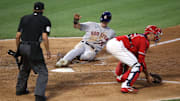 Los Astros se llevaron el primer triunfo en Los Angeles 