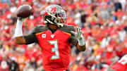 Jameis Winston getting ready to deliver a pass vs. the Houston Texans 