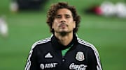 Guillermo Ochoa, convocado y uno de los capitanes de México