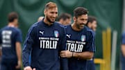 Le légendaire gardien italien et son héritier. 
