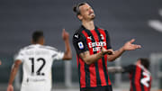 Zlatan Ibrahimović, naturalmente, puxa essa fila