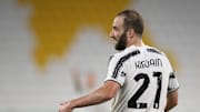 Higuaín con la camiseta de la Juventus, en lo que pudo haber sido uno de sus últimos partidos
