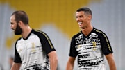Juventus v Olympique Lyon - UEFA Champions League Round of 16: Second Leg